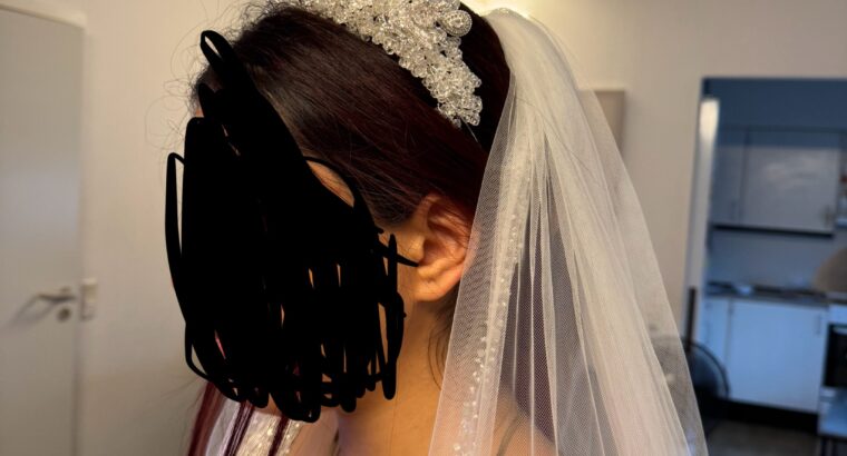 Ubrugt Brudekjole str 38