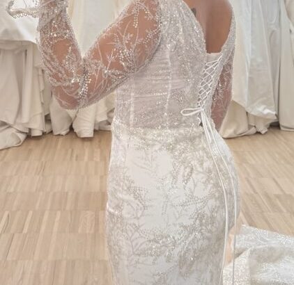 Ubrugt Brudekjole str 38